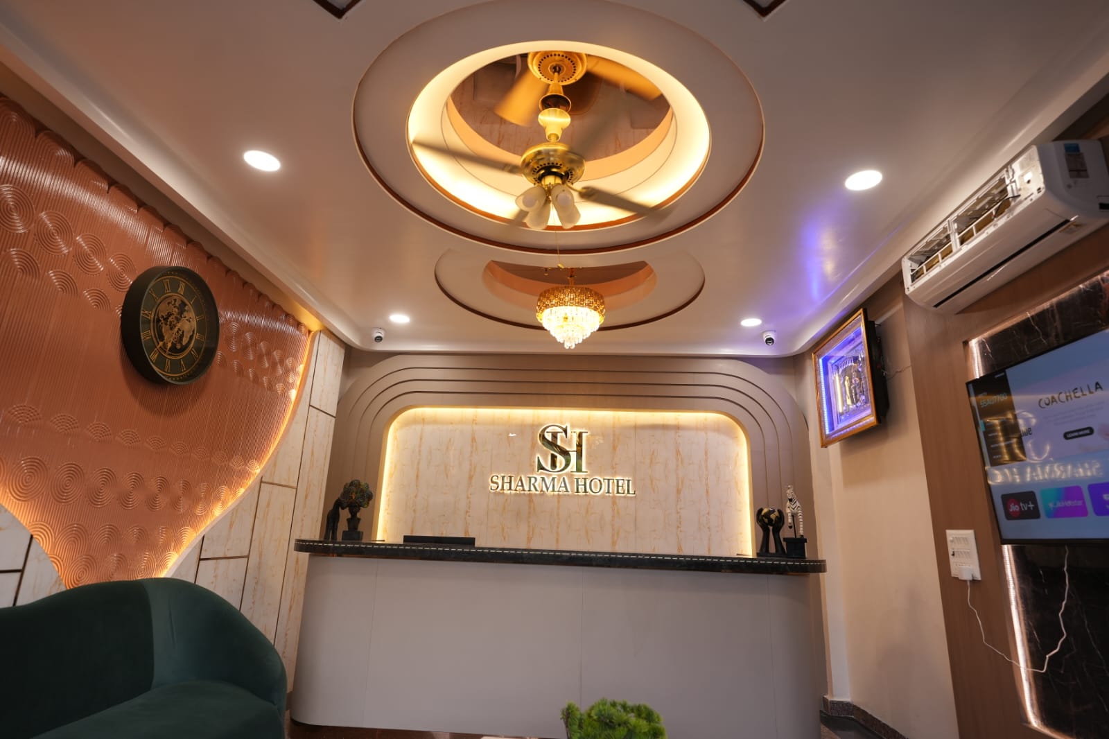 Ornate Lobby Ceiling