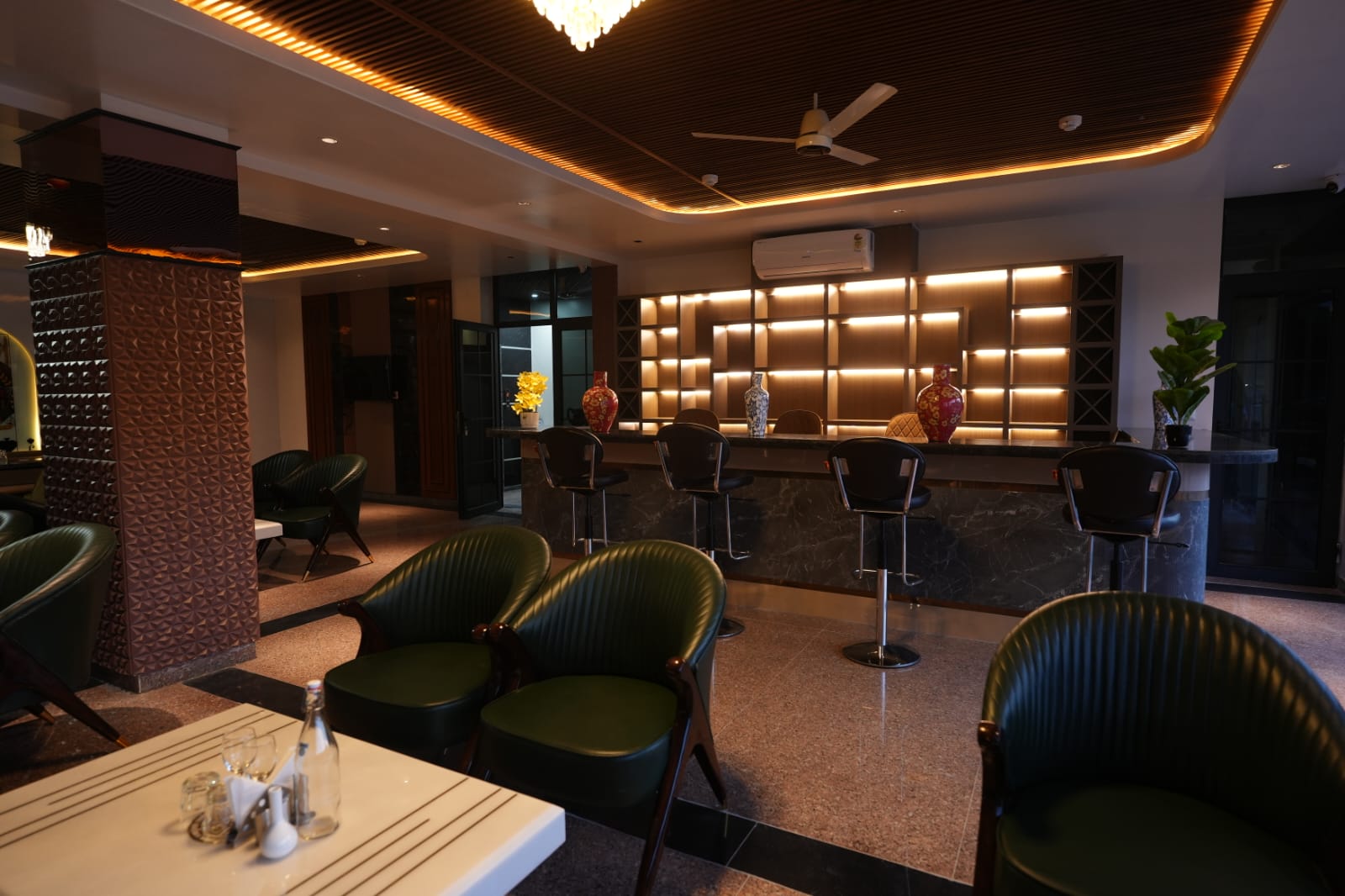 Restaurant Cards Wall